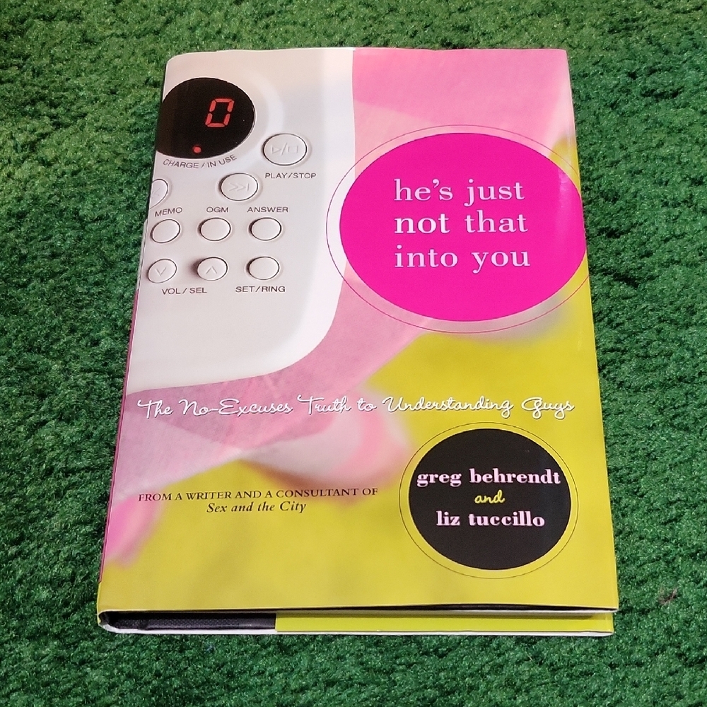 2004 He's Just Not That Into You Hardcover Book Mint Condition